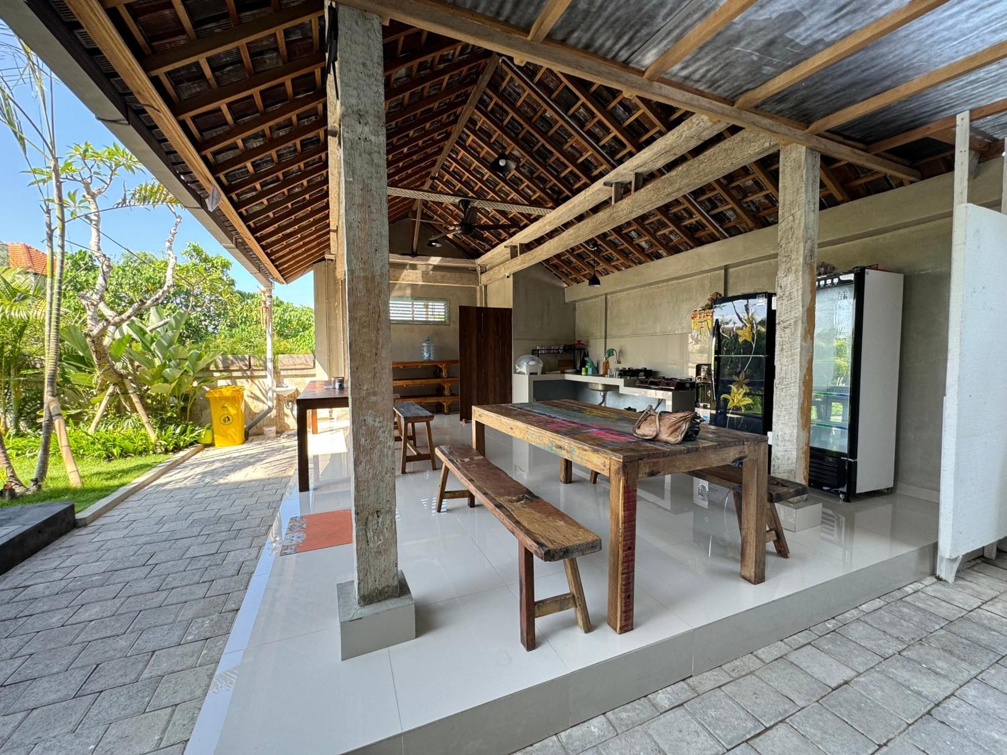 Canggu Nadi 2 Guest House Exteriör bild